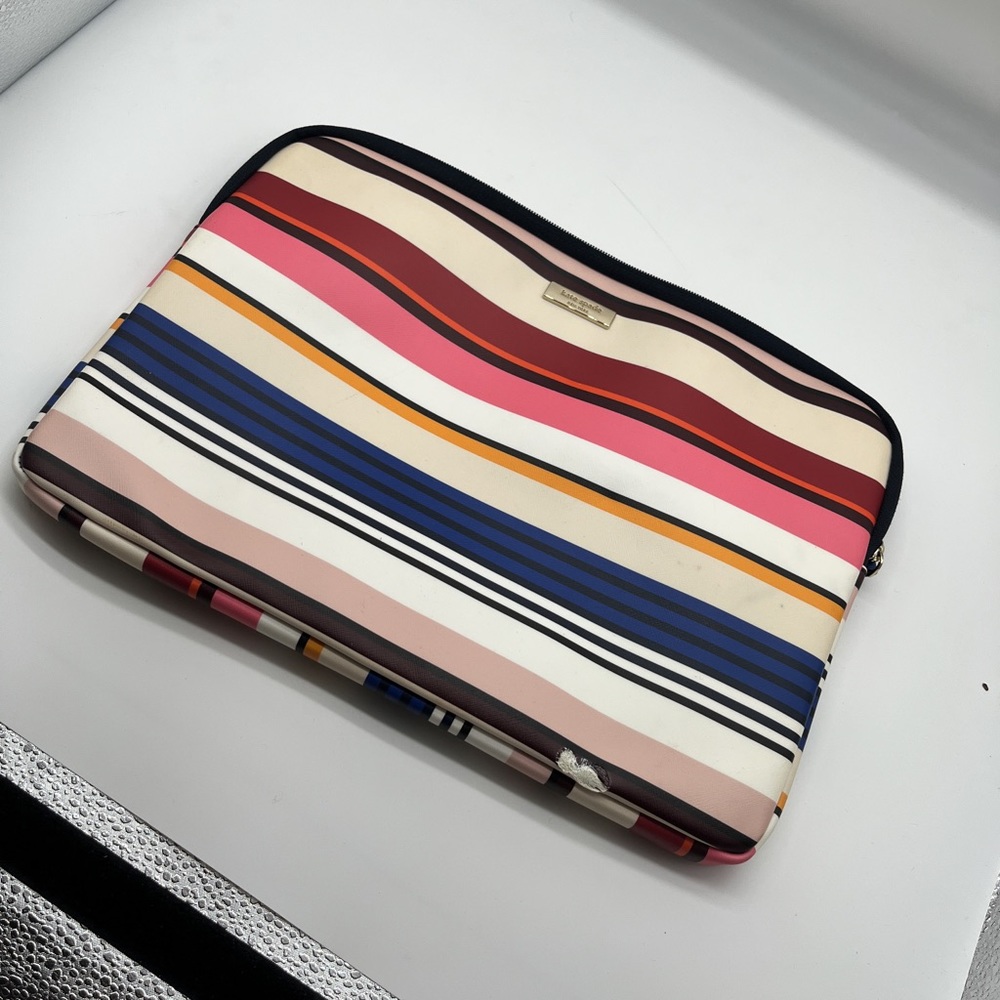 Kate Spade Striped Cow Leather Laptop Sleeve 13” - Picture 2 of 4